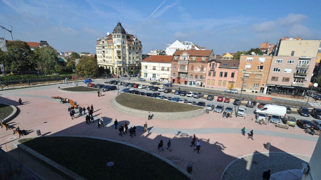 Centar Novi Sad-Studio No.4 Eksteriør billede